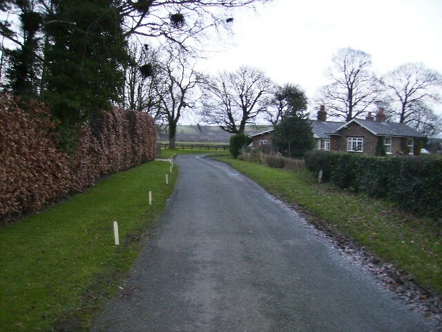 Photo "Cawton" by Phil Catterall (CC BY-SA) / Cropped from original