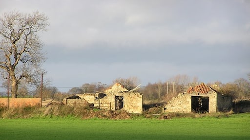 Foto „Cleasby“ von Hugh Mortimer (CC BY-SA)/zugeschnittenes Original