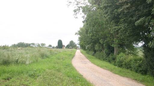 Foto „Water Stratford“ von Shaun Ferguson (CC BY-SA)/zugeschnittenes Original
