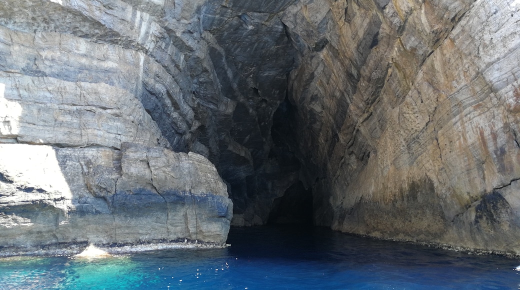 Entrata Grotta della Bombarda
