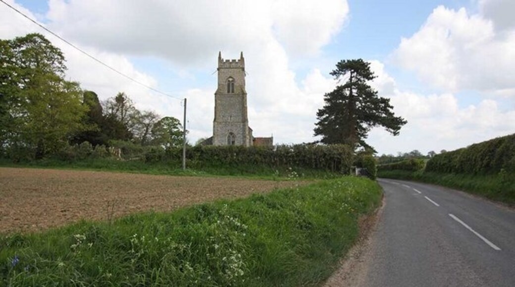 Foto „Mundham“ von John Salmon (CC BY-SA)/zugeschnittenes Original