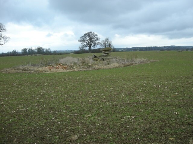 "Norton"-foto av Ian Rob (CC BY-SA) / Urklipp från original