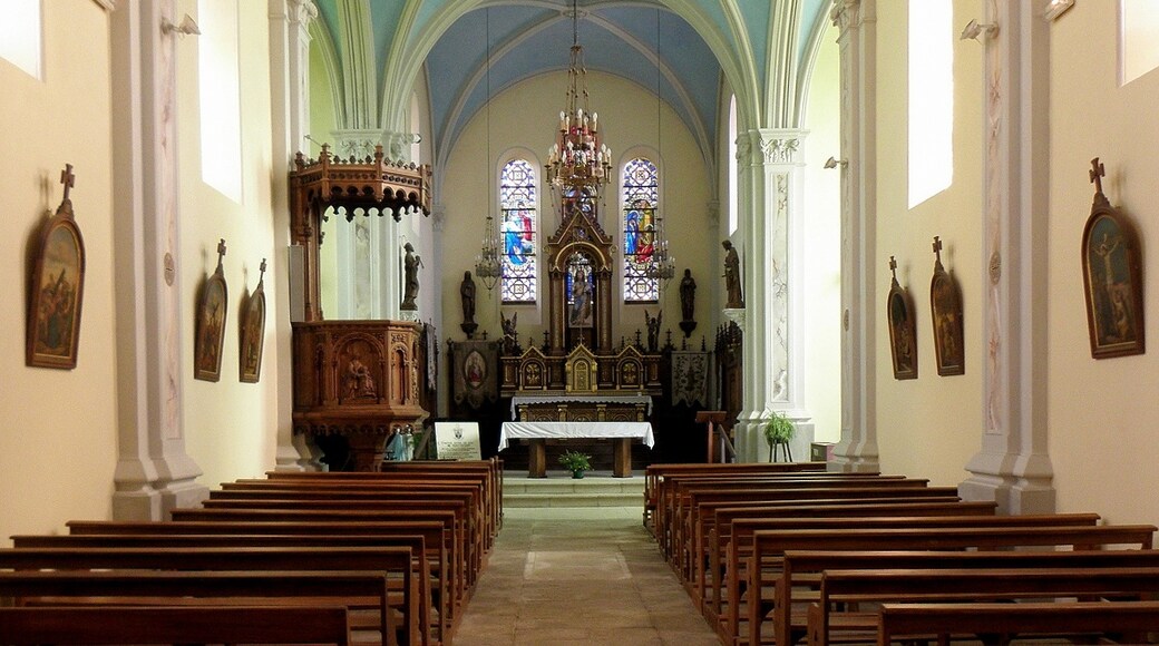 "Montautour"-foto av GO69 (CC BY-SA) / Urklipp från original