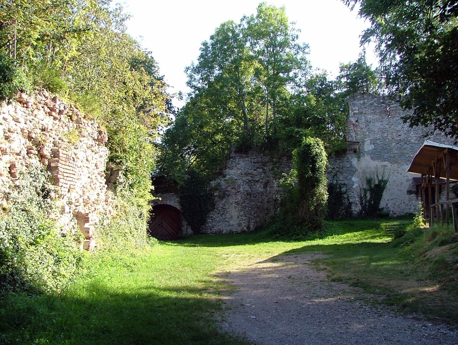 Burg Marstetten seit 838