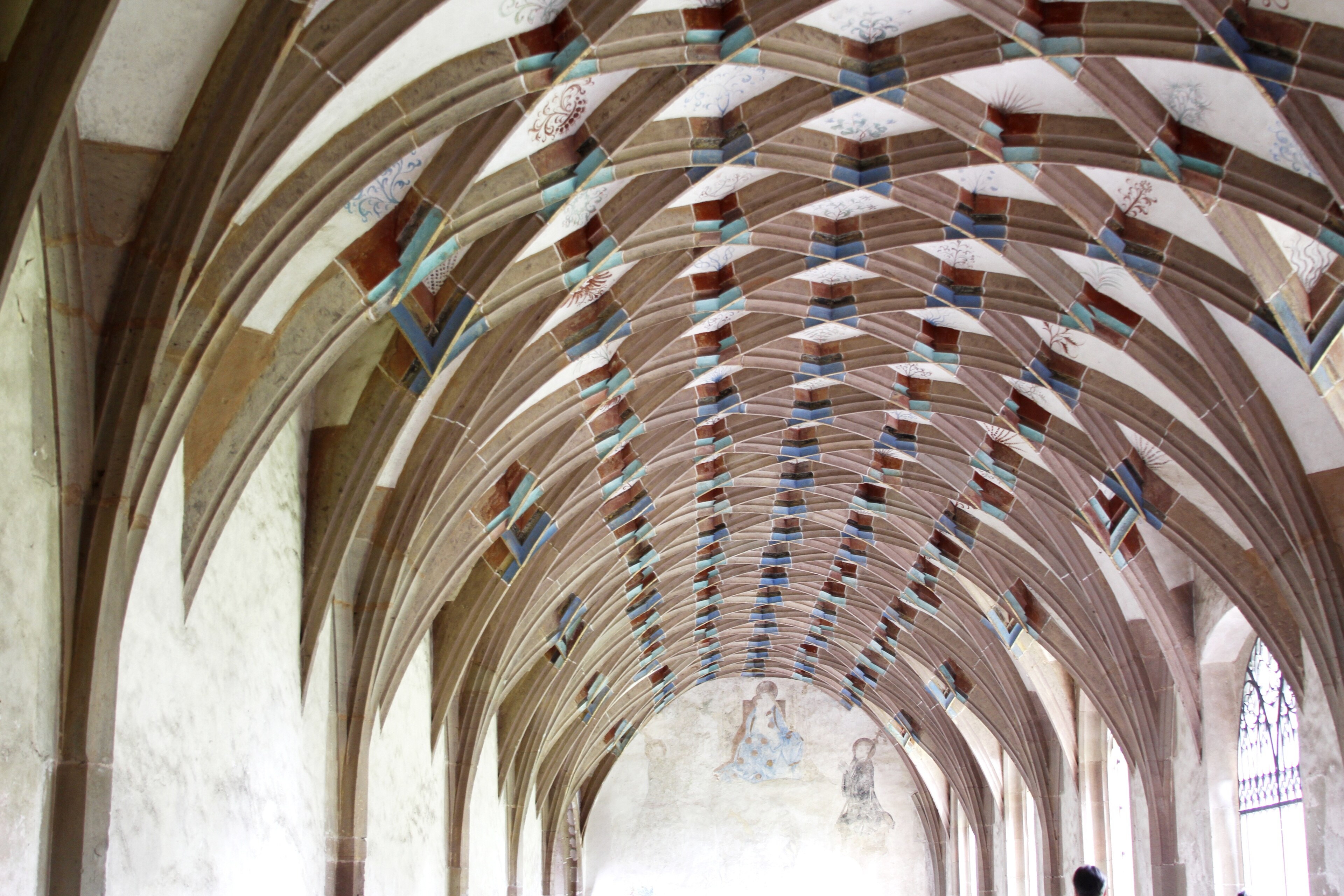 Photo "Maulbronn" by José Luiz (CC BY-SA) / Cropped from original