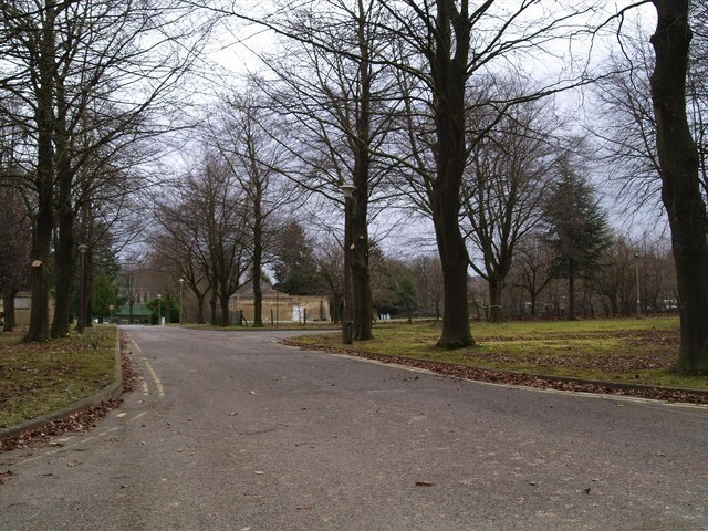 Foto „Upper Rissington“ von andy dolman (CC BY-SA)/zugeschnittenes Original