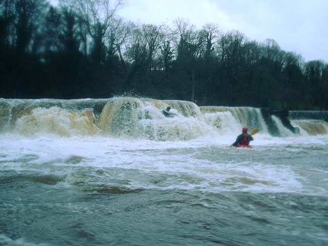 Ảnh "St. Martin's" của Andy Waddington (CC BY-SA) / Cắt từ ảnh gốc