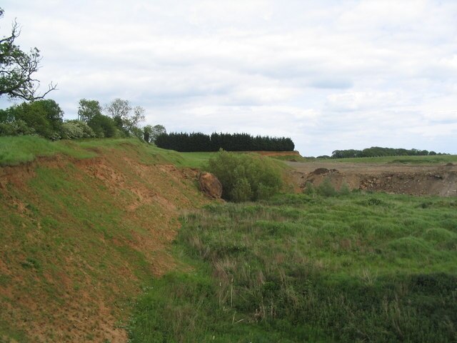 Foto “Little Bytham” tomada por Tim Heaton (CC BY-SA); recorte de la original