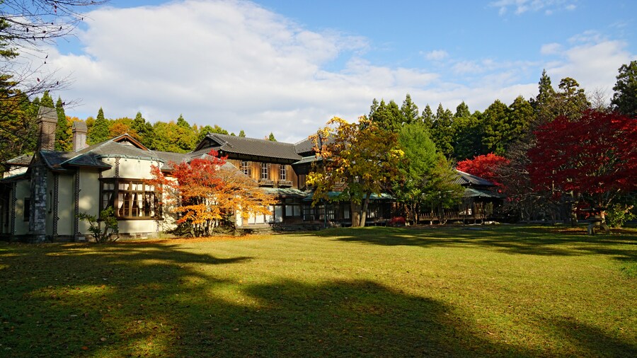 Photo "At Komaki Onsen Shibusawa Park in Misawa, Aomori prefecture, Japan." by 663highland (Creative Commons Attribution 2.5) / Cropped from original