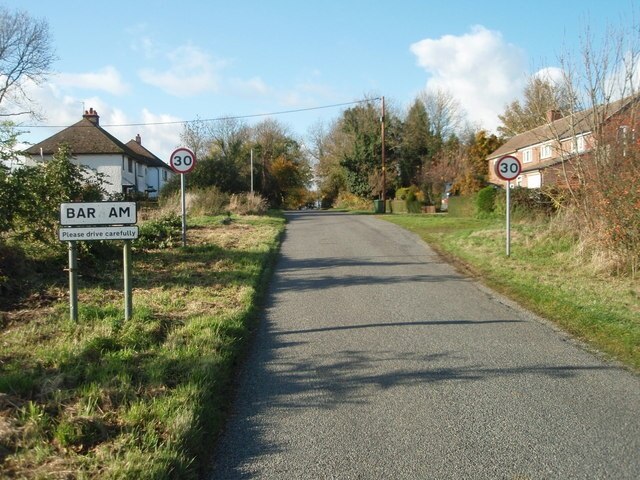 Foto “Barham and Woolley” tomada por Michael Trolove (CC BY-SA); recorte de la original