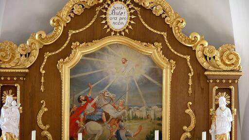 写真「ホイザー」 投稿者 Richard Mayer 様 (CC BY) / 元の写真からトリミング