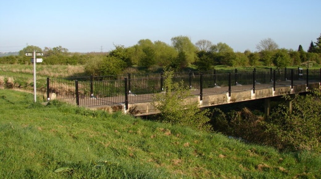 Photo "Aubourn with Haddington" by Ian Paterson (CC BY-SA) / Cropped from original