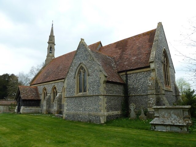 Photo "Adwell" by Basher Eyre (CC BY-SA) / Cropped from original