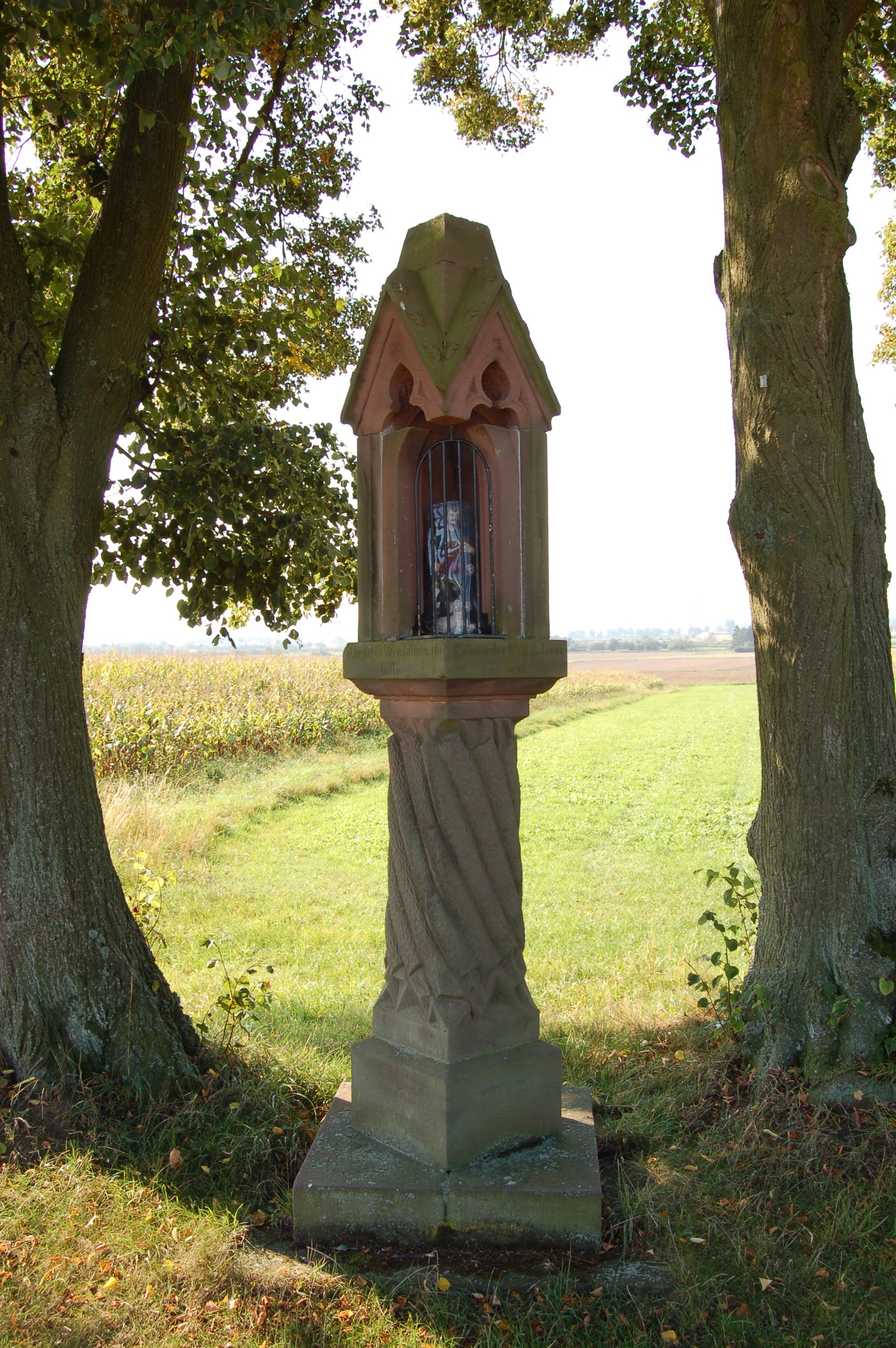 Photo "Stausebach" by Michael Kranewitter (CC BY-SA) / Cropped from original