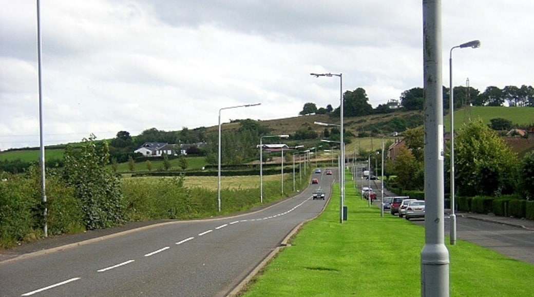 Photo "Barrhead" by Iain Thompson (CC BY-SA) / Cropped from original