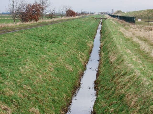 Photo "Airmyn" by John Collett (CC BY-SA) / Cropped from original