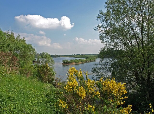 "Bolton-on-Swale"-foto av wfmillar (CC BY-SA) / Urklipp från original