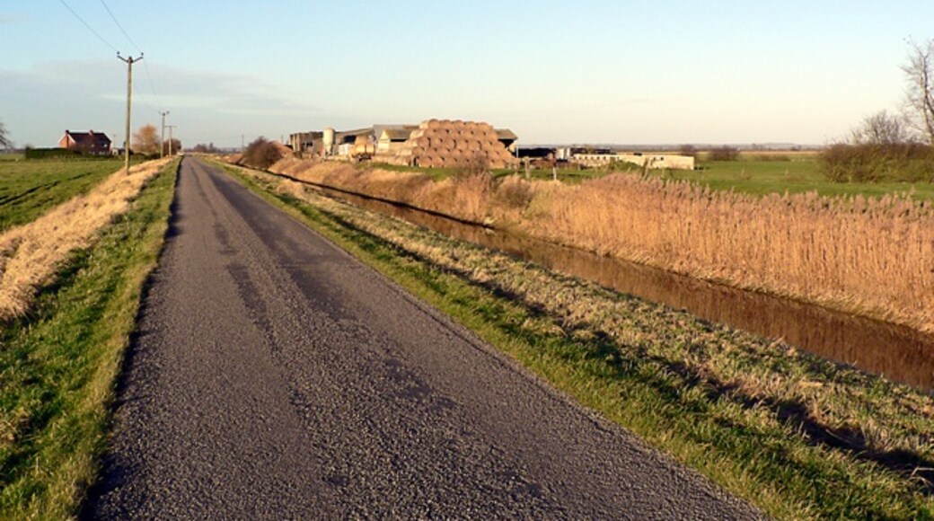 Kuva ”Thornton le Fen” käyttäjältä Ian Carrington (CC BY-SA) / rajattu alkuperäisestä kuvasta