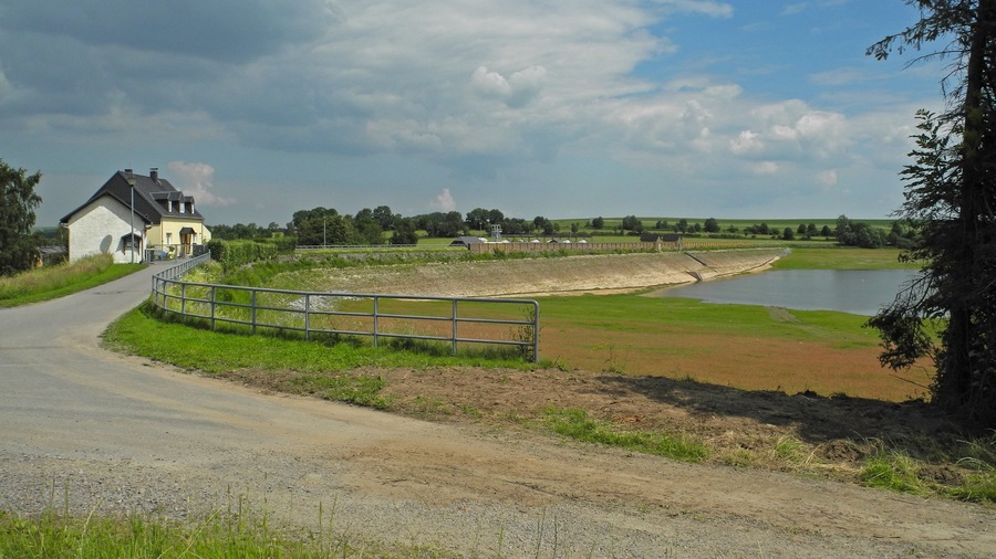 Revierwasserlaufanstalt Freiberg: Oberer Großhartmannsdorfer Teich in der Gemeinde Großhartmannsdorf