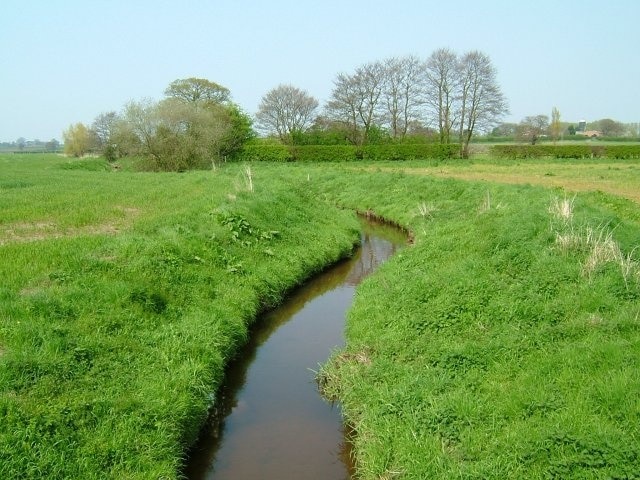 "Adderley"-foto av Andy and Hilary (CC BY-SA) / Urklipp från original