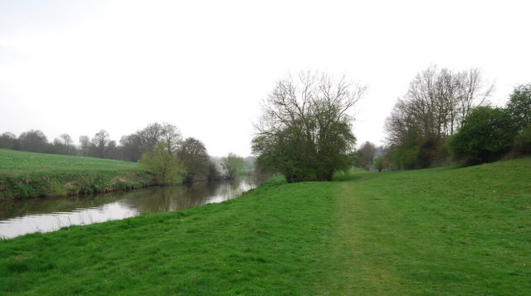 Photo "West Farleigh" by Nigel Chadwick (CC BY-SA) / Cropped from original