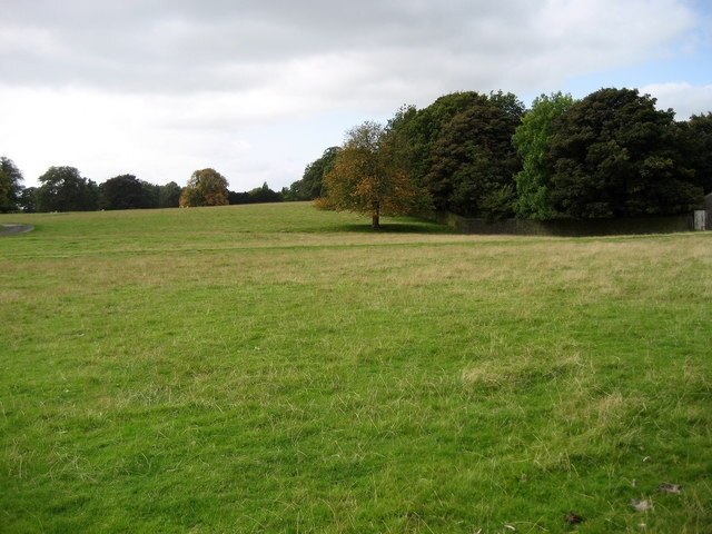 Billede "Broughton" af Chris Heaton (CC BY-SA) / beskåret fra det originale billede