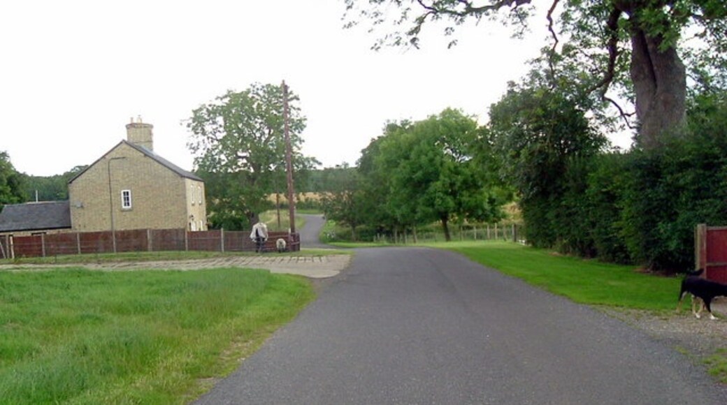 Foto “Leighton” tomada por Les Harvey (CC BY-SA); recorte de la original