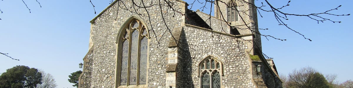 Photo "The east facing elevation of the parish church of Saint Mary the Virgin which is located within the village of Northrepps, Cromer, Norfolk." by Kolforn (Creative Commons Attribution-Share Alike 4.0) / Cropped from original