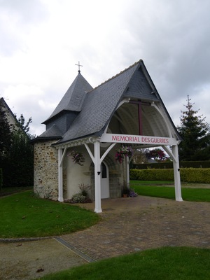 memorial des guerres a etrelles