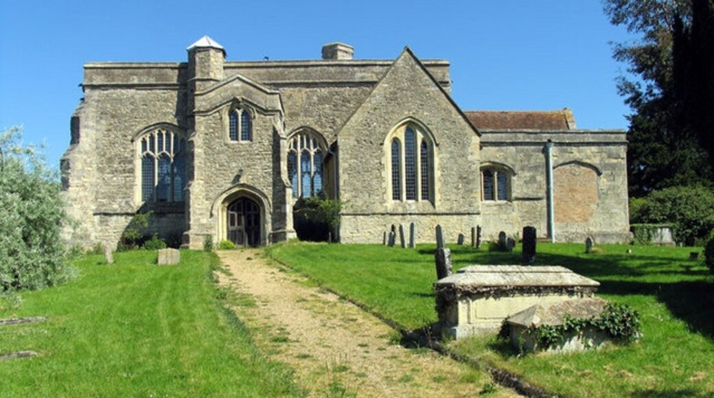 Photo "Chilton" by John Salmon (CC BY-SA) / Cropped from original