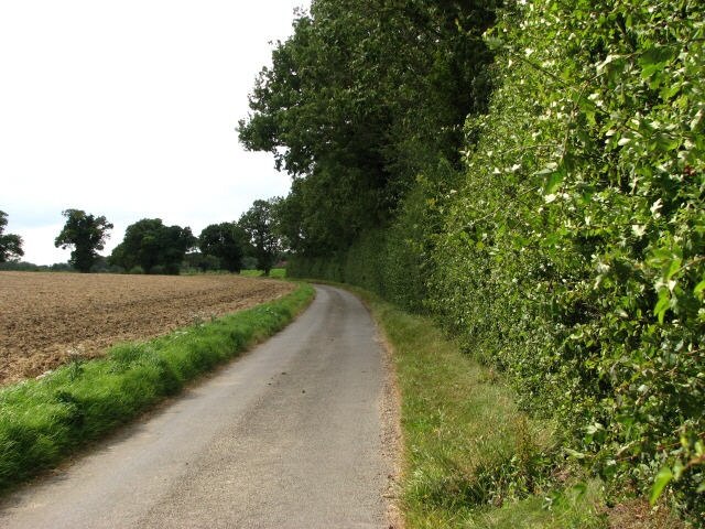 Photo "Antingham" by Evelyn Simak (CC BY-SA) / Cropped from original