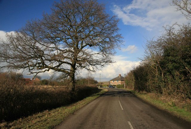 Photo "Eagle and Swinethorpe" by roger geach (CC BY-SA) / Cropped from original