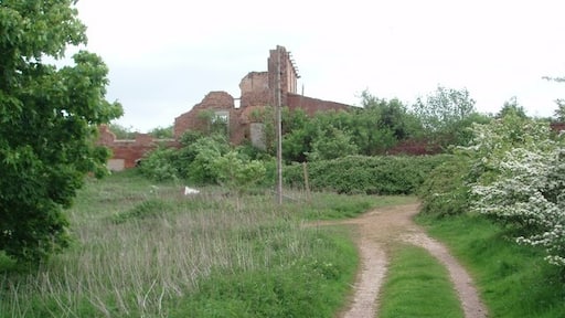 Kuva ”Brogborough” käyttäjältä Richard Schmidt (CC BY-SA) / rajattu alkuperäisestä kuvasta