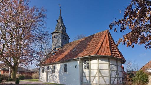 Photo "Klein Ilsede" by Losch (CC BY) / Cropped from original