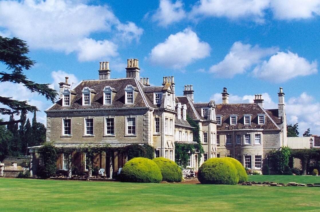 Foto “Witham en la Colina” tomada por Rex Needle (CC BY-SA); recorte de la original