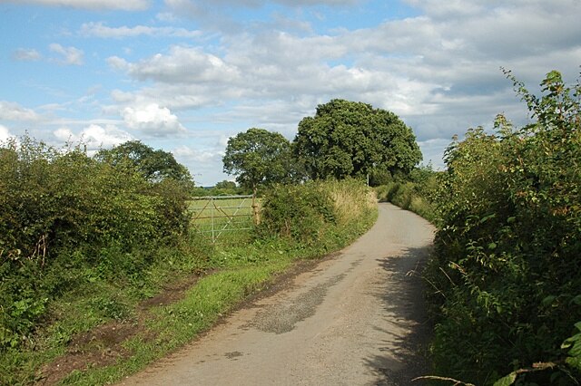 "Loppington"-foto av Row17 (CC BY-SA) / Urklipp från original