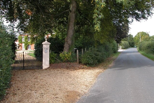 Billede "Rudford and Highleadon" af Philip Halling (CC BY-SA) / beskåret fra det originale billede