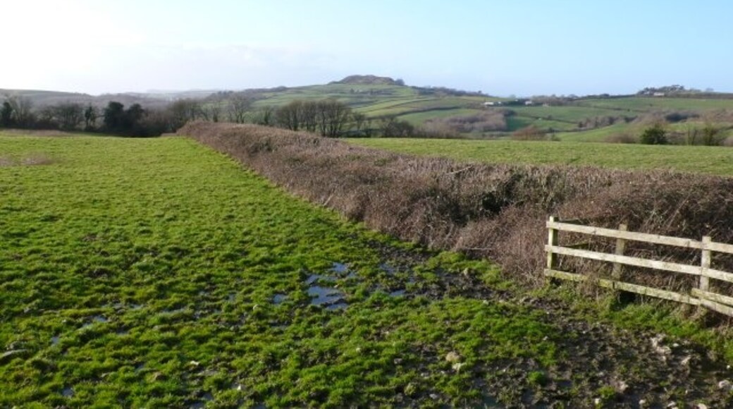 Foto "Chilcombe" por Nigel Mykura (CC BY-SA) / Recortada de la original