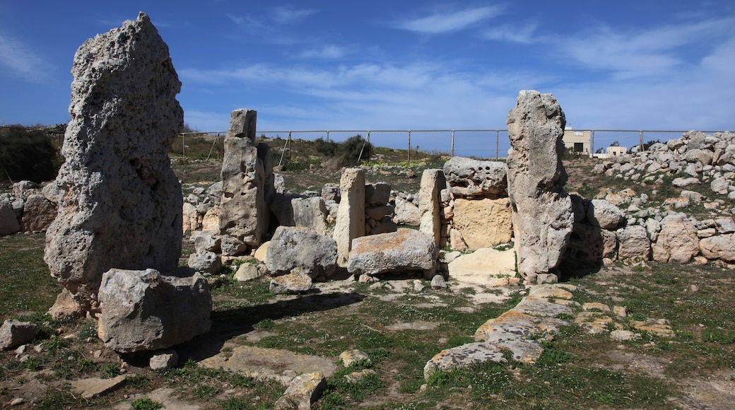 « Iż-Żebbiegħ», photo de Haros (CC BY-SA) / rognée de l’originale
