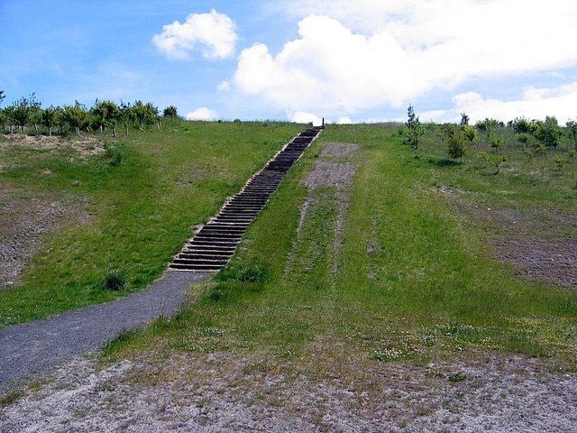 Hare Trail, Dalton Park This land was originally the site of the Murton colliery spoil heaps.