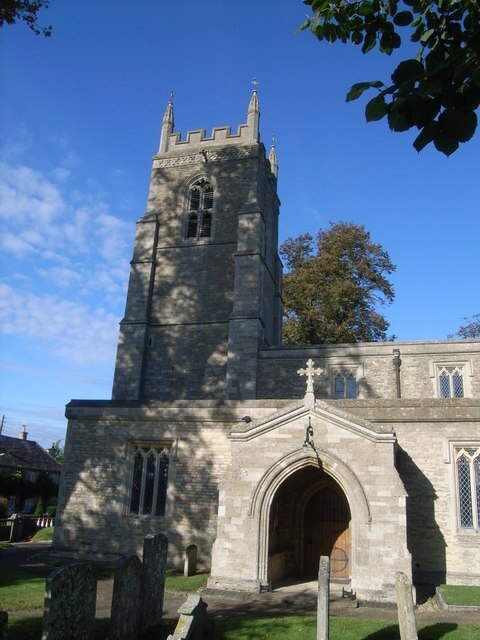 Foto “Warkton” tomada por Nicholas Mutton (CC BY-SA); recorte de la original