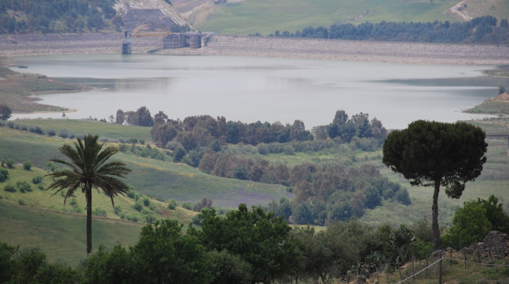 Foto “Villarosa” tomada por giomodica (CC BY); recorte de la original