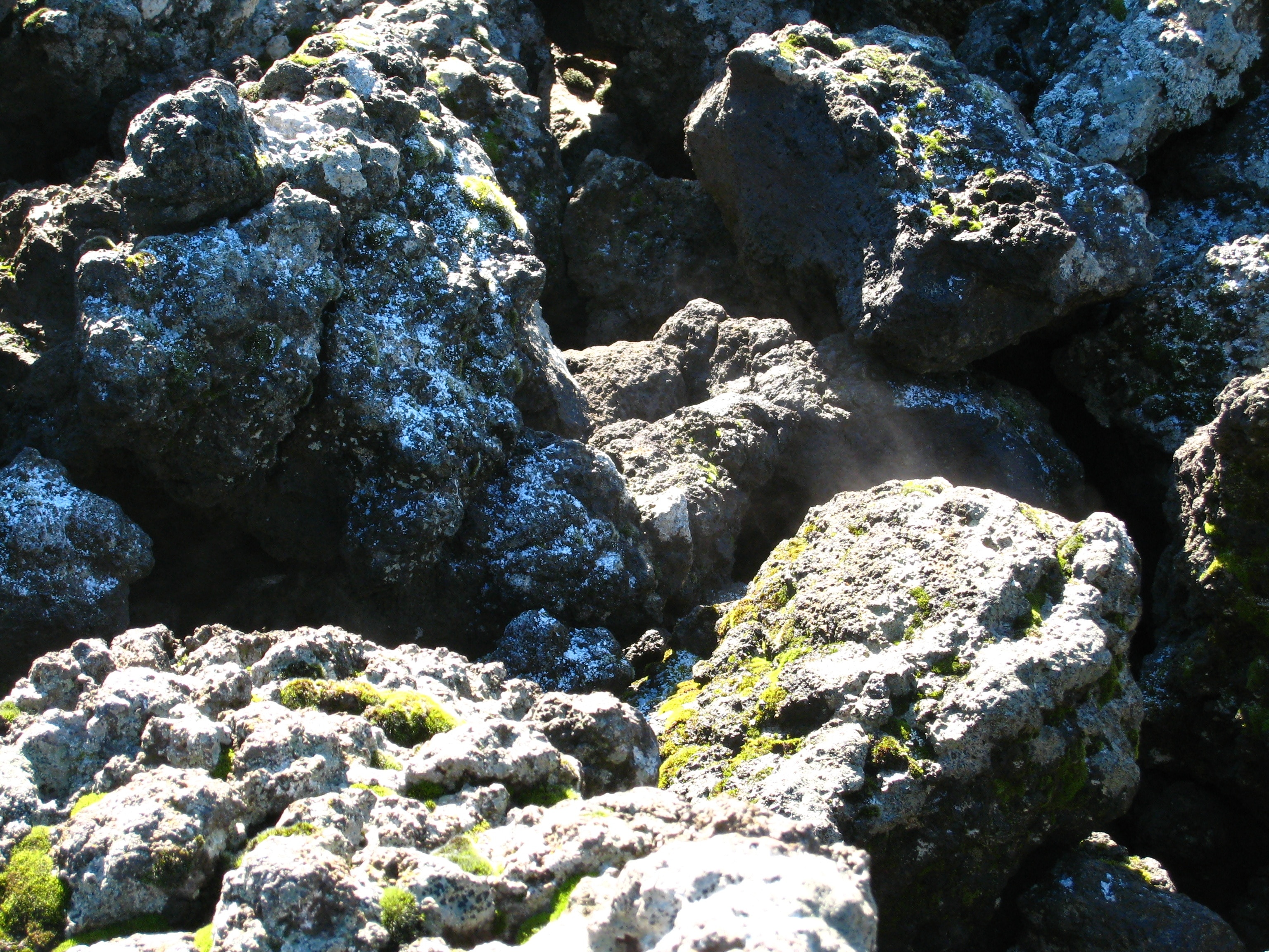 Foto "Belpasso" por Andrew Malone (CC BY) / Recortada de la original