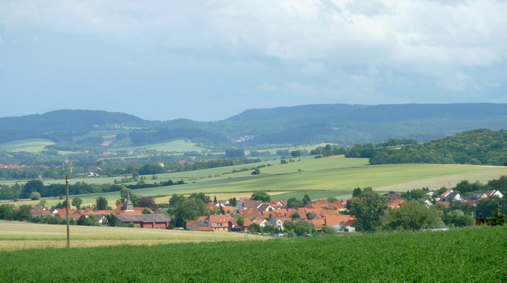 Photo "Gleichen" by Dehio (CC BY-SA) / Cropped from original