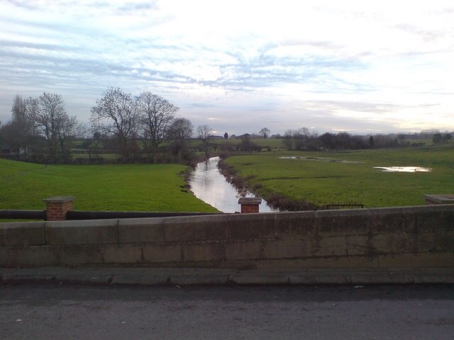 Foto “Exelby” tomada por Frank Glover (CC BY-SA); recorte de la original