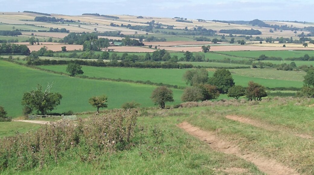 Photo "Stanton Long" by Roger Kidd (CC BY-SA) / Cropped from original