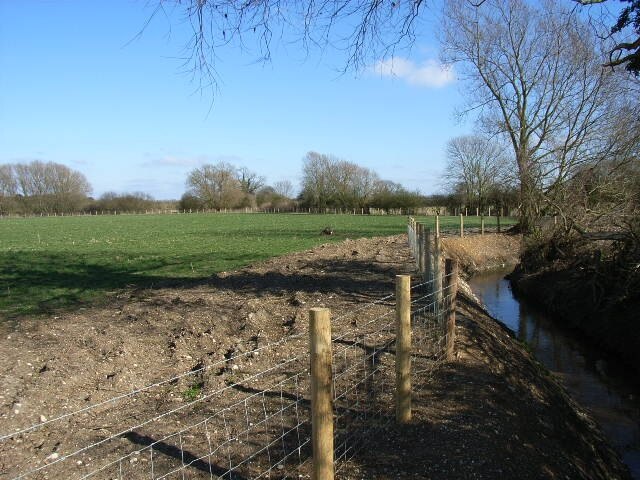 Photo "Little Milton" by Andrew Smith (CC BY-SA) / Cropped from original