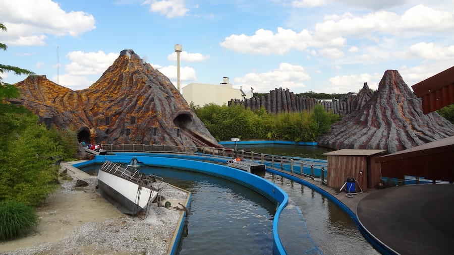 Photo "Movie Park Germany" by E v Schoonhoven (Creative Commons Attribution 3.0) / Cropped from original