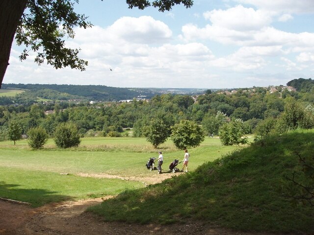 Photo "Chepping Wycombe" by David Hawgood (CC BY-SA) / Cropped from original