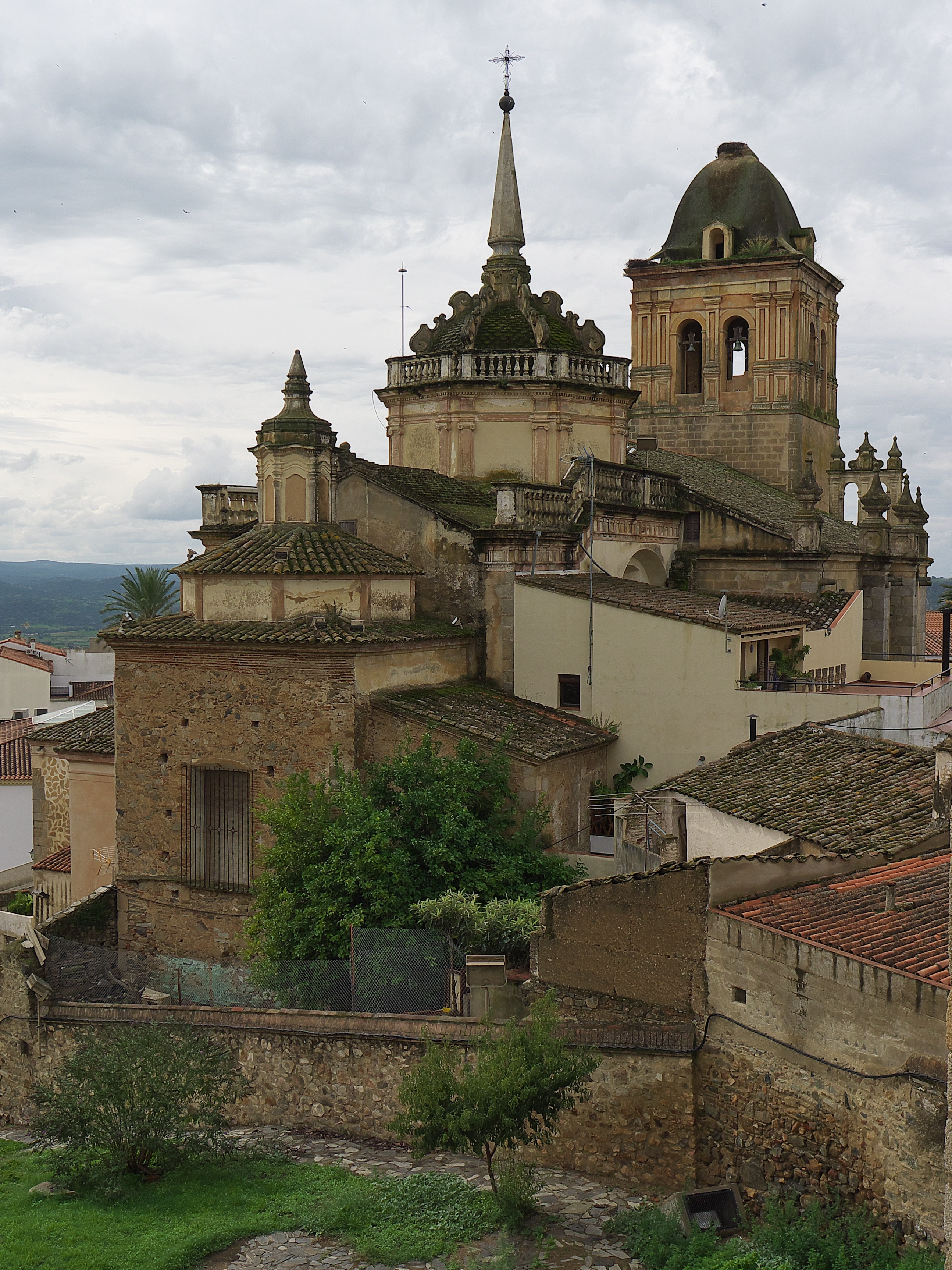 José Luis Filpo Cabana 님의 "헤레스 데 로스 카바예로스" 사진(CC BY) / 원본에서 잘라냄